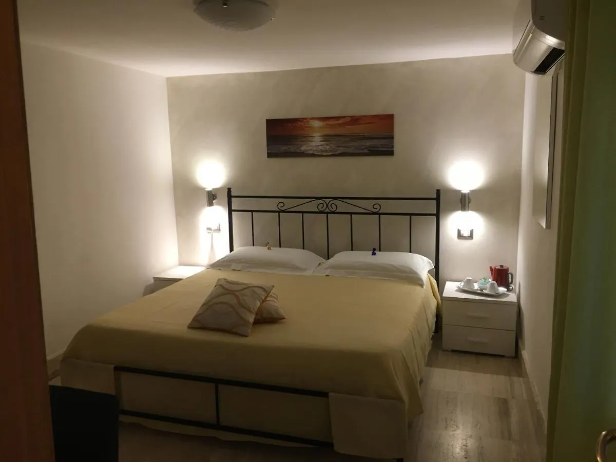 B&B Liberty 900 Catane