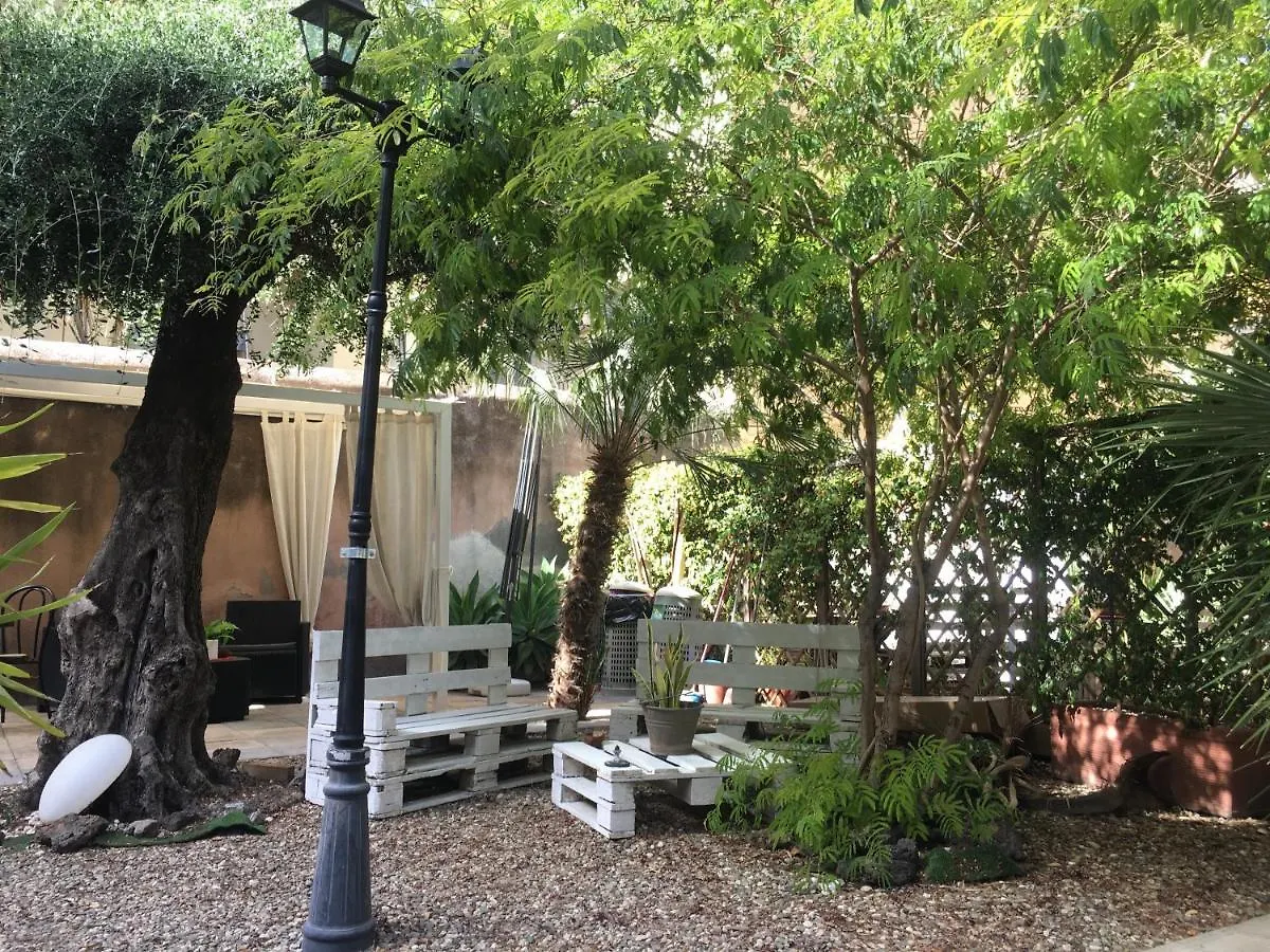B&B Liberty 900 Catane Italie