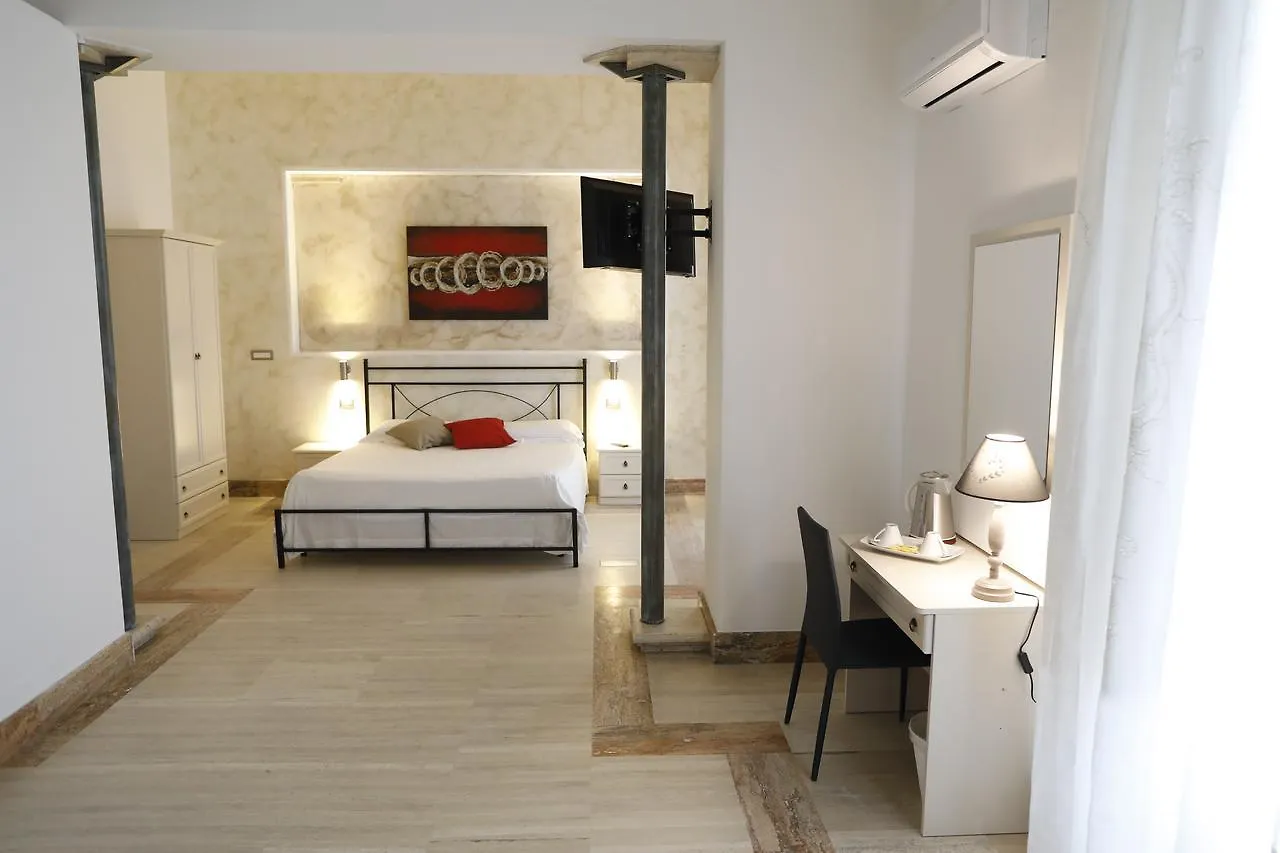 B&B Liberty 900 Catane 3*,